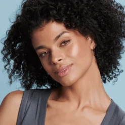 Sunforgettable® Total Protection™ Brush-On Shield Bronze SPF 50 11 Sunforgettable® Total Protection™ Brush-On Shield Bronze SPF 50 -Eclat Naturel Geschaft Alt Image Bronze Model 2048x2048 42fa90e4 225f 4835 b5b9 bfeeafb9609e