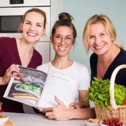 PRO-AGE POWERFOOD -Eclat Naturel Geschaft xbyx kochbuch rezepte gruenderinnen energie balance wechseljahre menopause v2